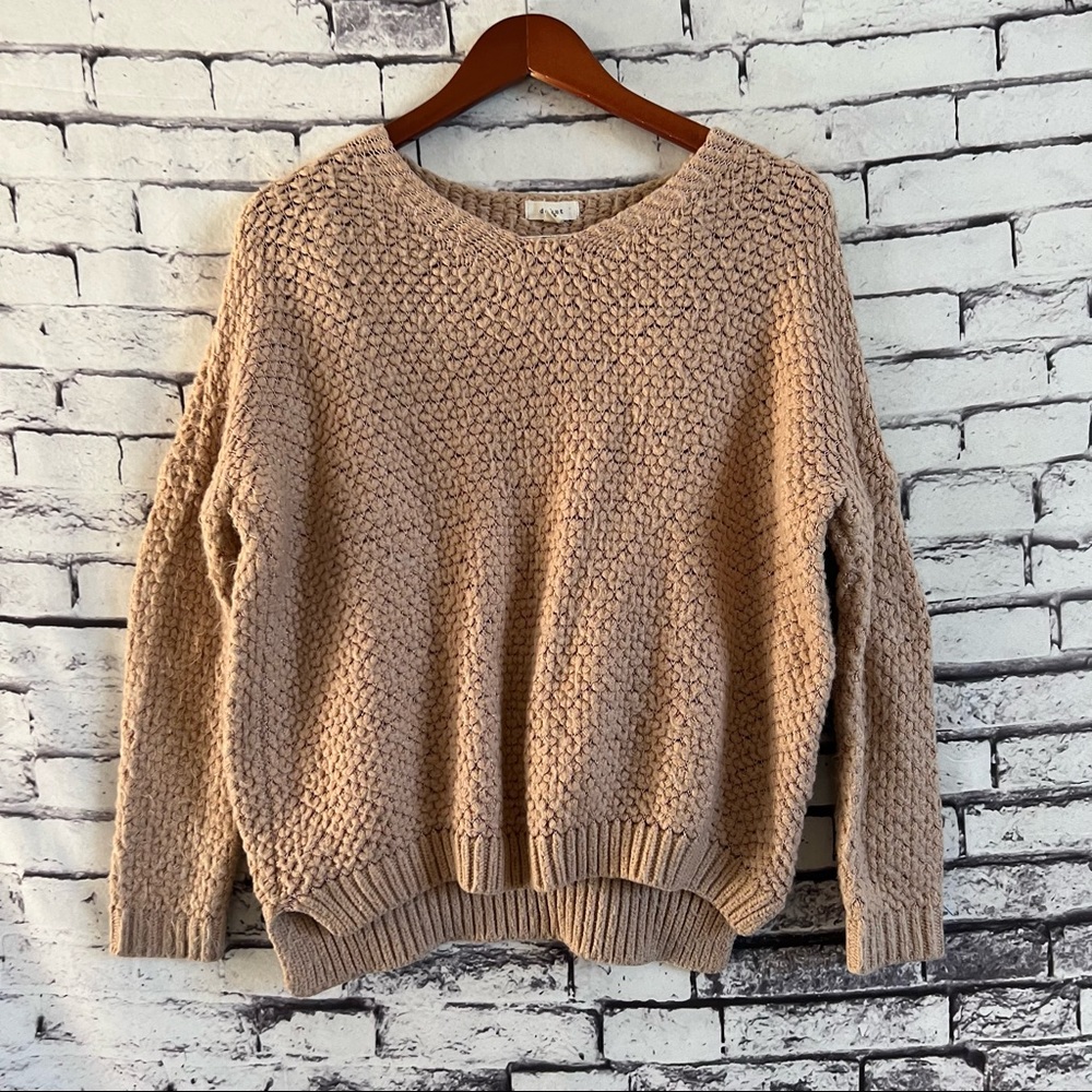 Debut~Oversized Knit Sweater/Pullover~Small